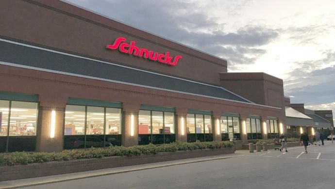 Schnucks exterior